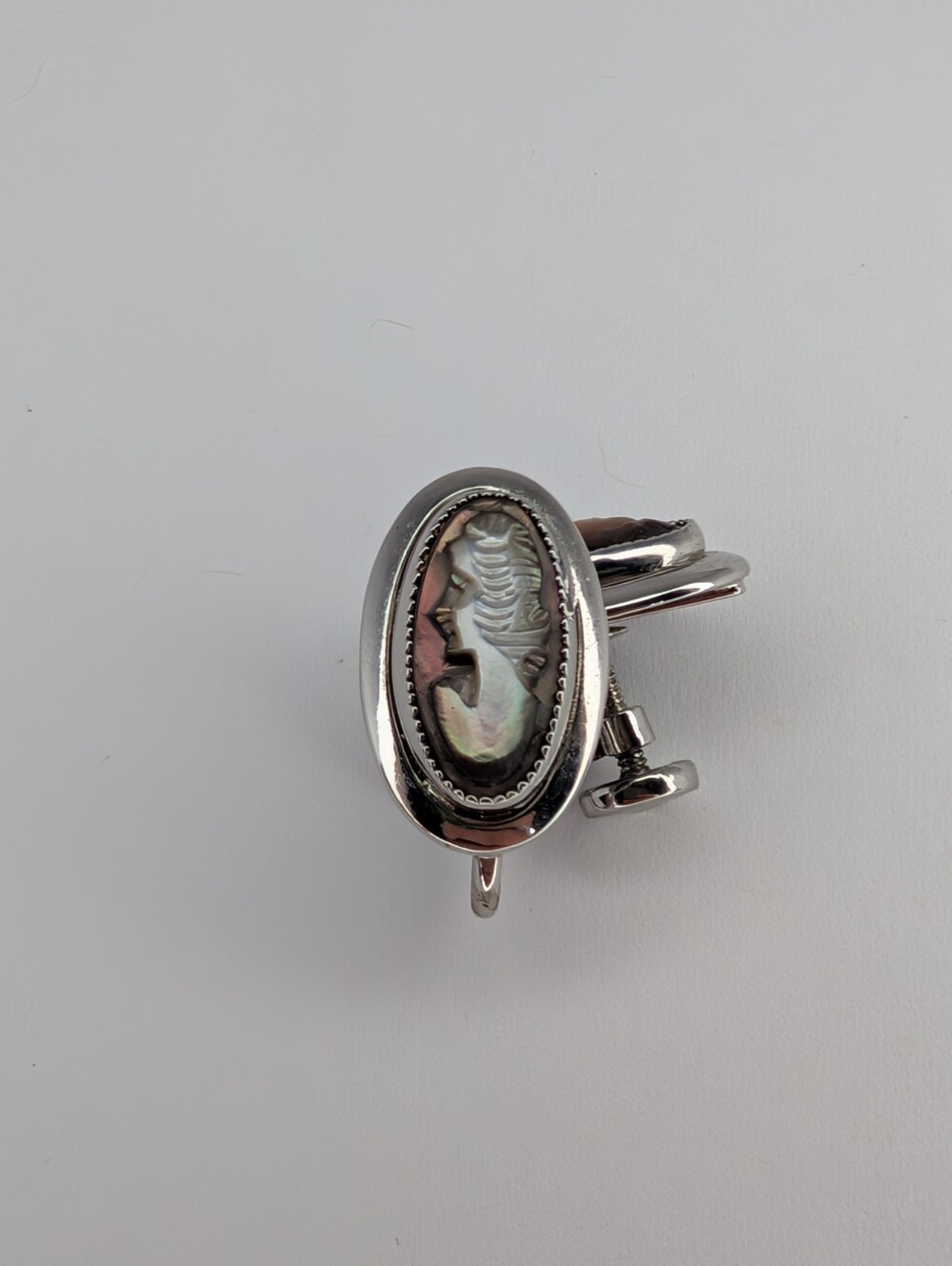 Vintage Sterling Silver Sarah Coventry Cameo Screw Back Earrings